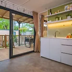Club Del Sole Boutique