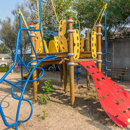 Club Del Sole Boutique مكان تخييم