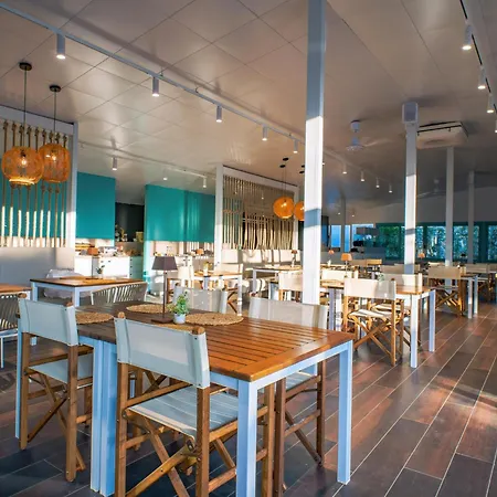 مكان تخييم Club Del Sole Boutique 4*