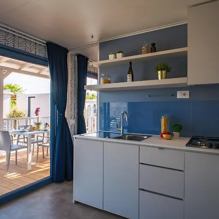Club Del Sole Boutique 4* מילאנו מריטימה