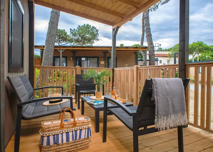 Club Del Sole Boutique